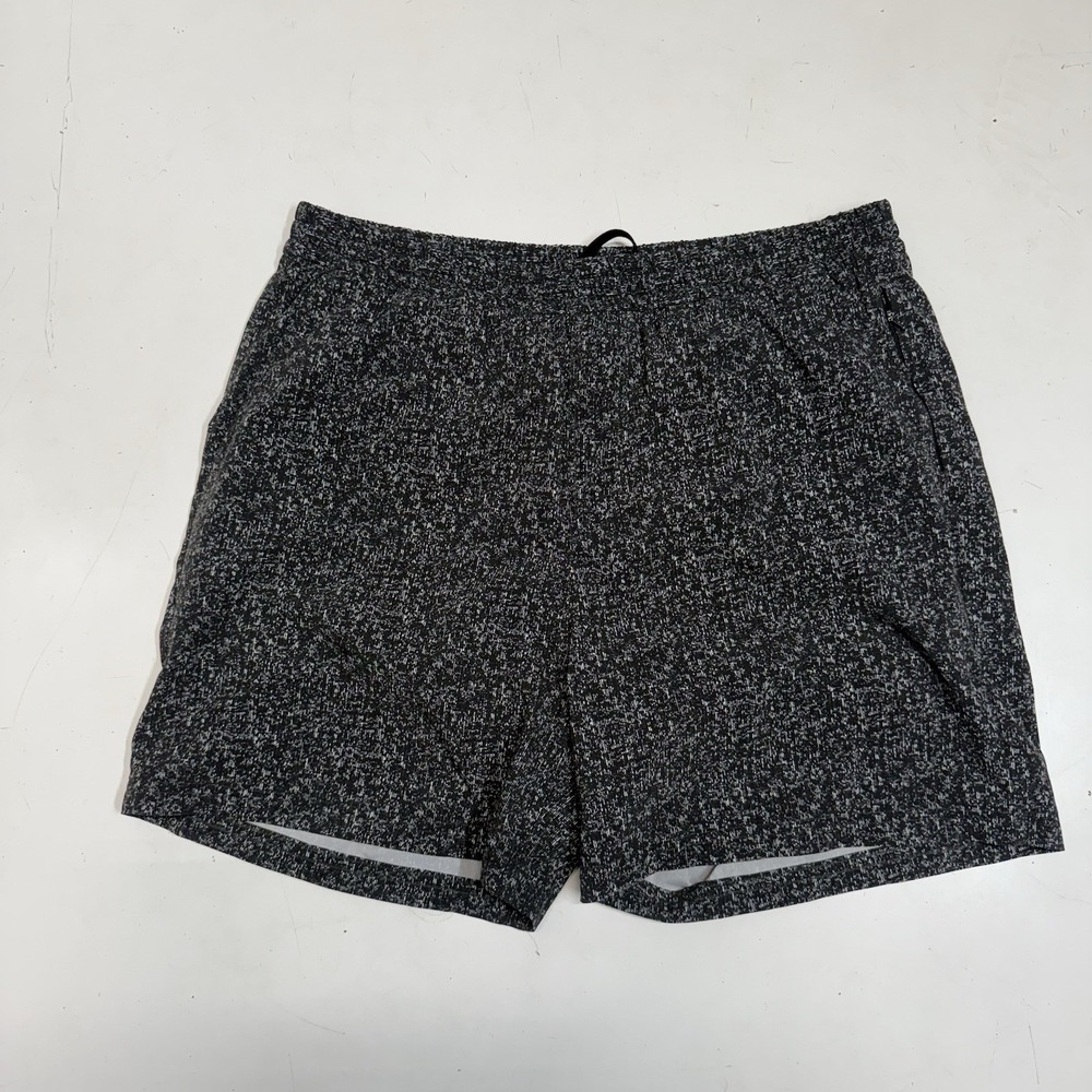 Outdoor Voices‎ Shorts Black Digital Chino 5" Inseam Men's Medium